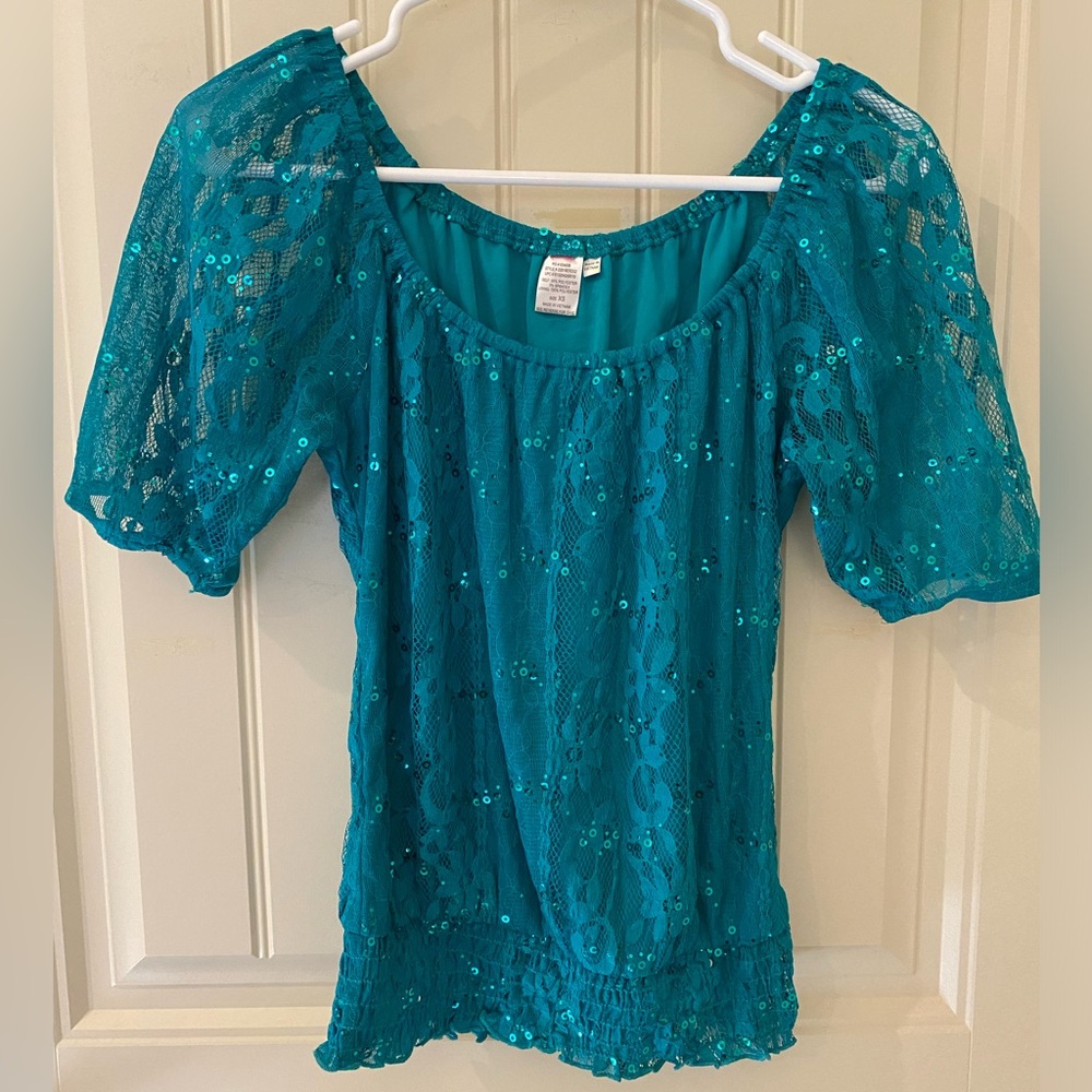 Women Green Top